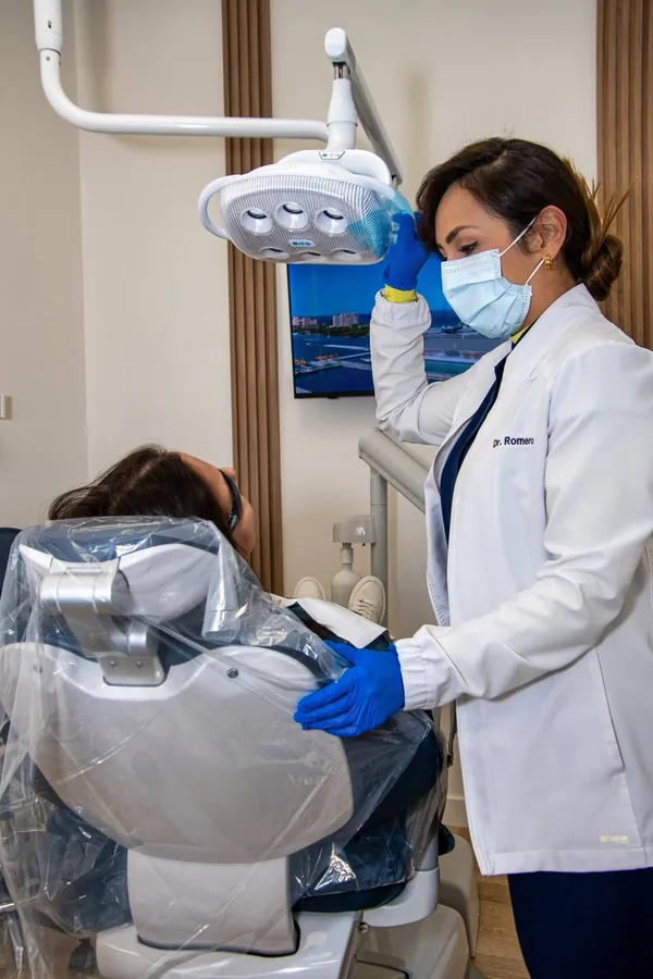 Tratamiento dental en curso en Dental Artistry