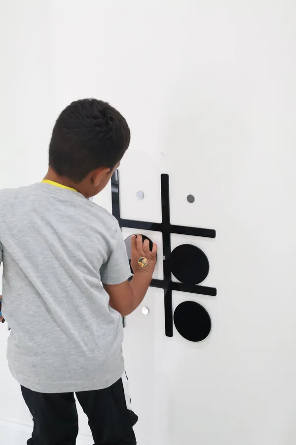 Zona de juegos para pacientes pediátricos en Neosmiles Dental Care